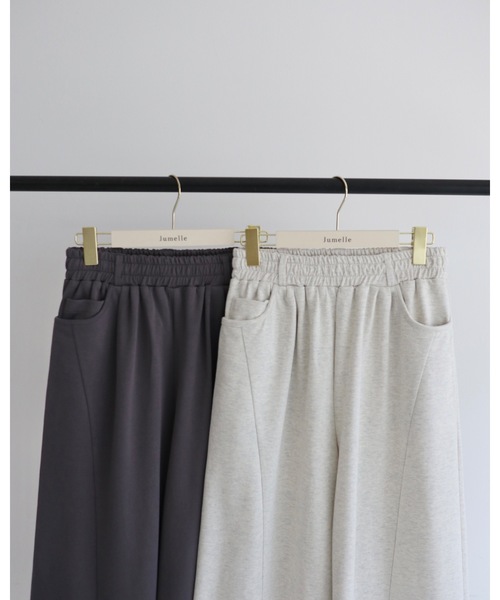 JUMELLE（ジュメロ）の「バレルレッグスウェットパンツ（スウェットパンツ・レディース・チャコール/アイボリー・SMALL/MEDIUM）」の21枚目の写真