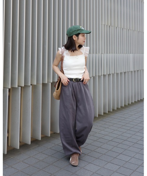 JUMELLE（ジュメロ）の「バレルレッグスウェットパンツ（スウェットパンツ・レディース・チャコール/アイボリー・SMALL/MEDIUM）」の5枚目の写真