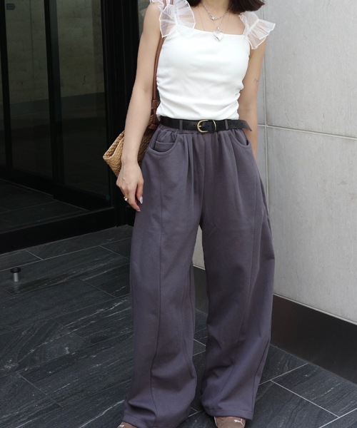 JUMELLE（ジュメロ）の「バレルレッグスウェットパンツ（スウェットパンツ・レディース・チャコール/アイボリー・SMALL/MEDIUM）」の4枚目の写真