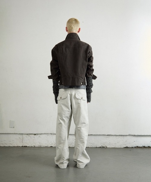 NVRFRGT(ネヴァーフォーゲット)の「3D TRUCKER JACKET(デニムジャケット・メンズ・ダークブラウン/ダークグレー・2)」の7枚目の写真