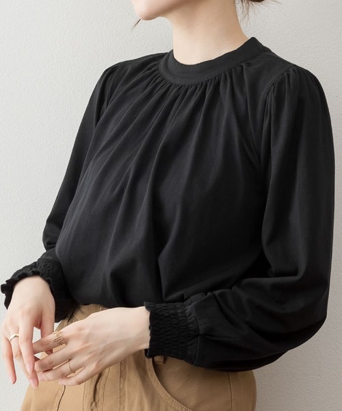 RCD(アールシーディー)の「プチハイネックボリュームスリーブカットソー(Tシャツ/カットソー・レディース・ブラック/チャコールグレー/ライトブラウン/グレイッシュベージュ/ホワイト・M-L/LL~3L/4L~5L)」の9枚目の写真