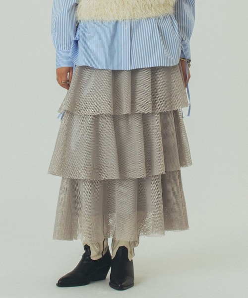 ROSE BUD（ローズバッド）の「MESH TIRERD SKIRT（スカート・レディース・ブラック/グレー・ONE SIZE）」の2枚目の写真