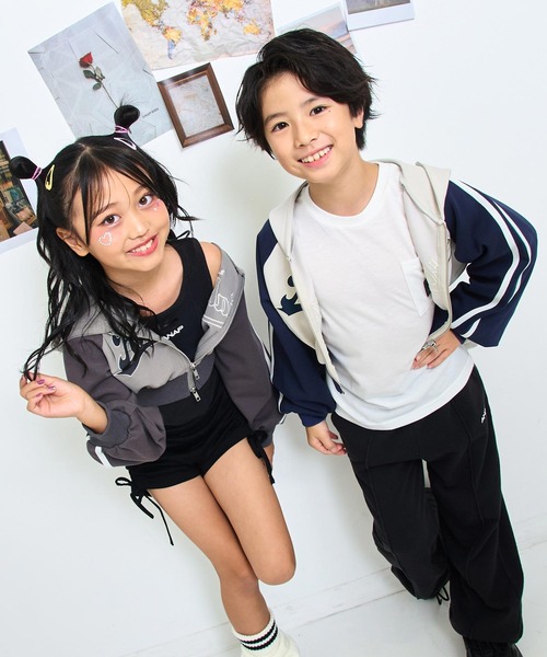 ANAP kids（アナップキッズ）の「ダブルジップ ジャージ パーカー【ジュニアお揃い】（パーカー・キッズ・ネイビー/カーキ/ブラック系その他/レッド・120cm/130cm/110cm）」の16枚目の写真