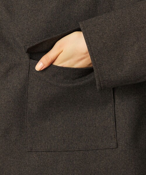 MACKINTOSH PHILOSOPHY(マッキントッシュ フィロソフィー)の「GREY LABEL 【SOMERFORD SHORT(サマーフォード ショート)】(ブルゾン・レディース・ブラウン系その他5/ベージュ/ダークネイビー・2/6)」の14枚目の写真