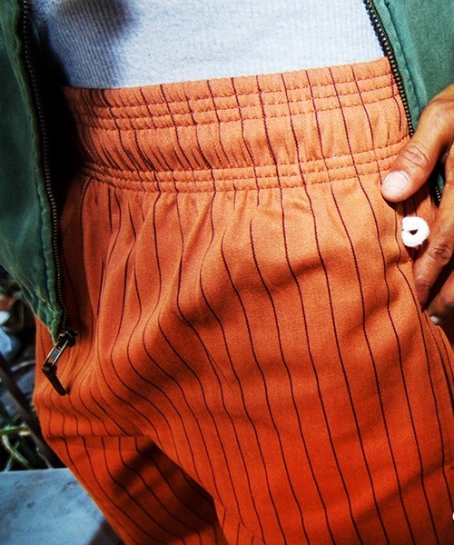 COOKMAN(クックマン)の「Cookman クックマン シェフパンツ Chef Pants Semiwide Herringbone Stripe Brick(その他パンツ・メンズ・オレンジ・MEDIUM/LARGE)」の18枚目の写真