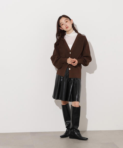 N.（N. Natural Beauty Basic）（エヌエヌナチュラルビューティーベーシック）の「フェイクレザーハーフパンツ（その他パンツ・レディース・ブラウン/ブラック・MEDIUM）」の5枚目の写真