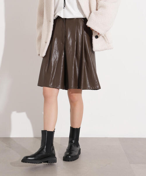 N.（N. Natural Beauty Basic）（エヌエヌナチュラルビューティーベーシック）の「フェイクレザーハーフパンツ（その他パンツ・レディース・ブラウン/ブラック・MEDIUM）」の18枚目の写真