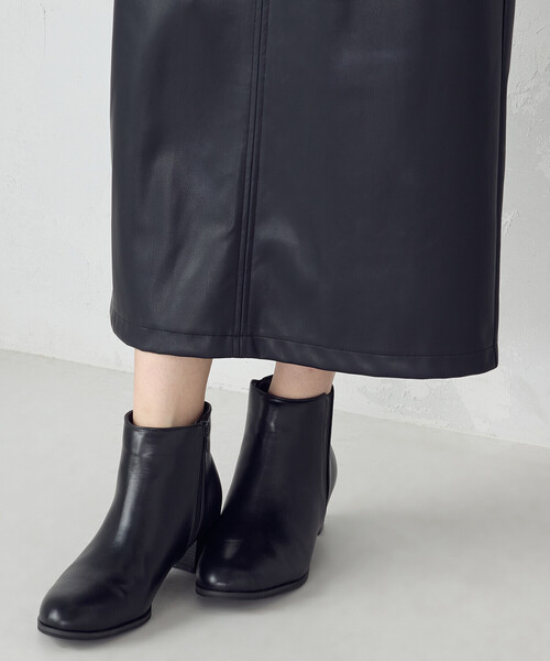 COMME CA ISM（コムサイズム）の「サイドゴアブーツ（ブーツ・レディース・ブラウン/ブラック・23.5cm/24.5cm）」の3枚目の写真