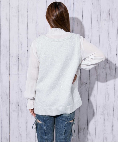 GORGE(ゴージ)の「《ラメ×前後差ヘム》レディース ニットベスト ノースリーブ プルオーバー レイヤード 春秋冬(ベスト・レディース・アイボリー/ブラック/グレー・F)」の7枚目の写真