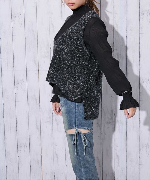 GORGE(ゴージ)の「《ラメ×前後差ヘム》レディース ニットベスト ノースリーブ プルオーバー レイヤード 春秋冬(ベスト・レディース・アイボリー/ブラック/グレー・F)」の10枚目の写真