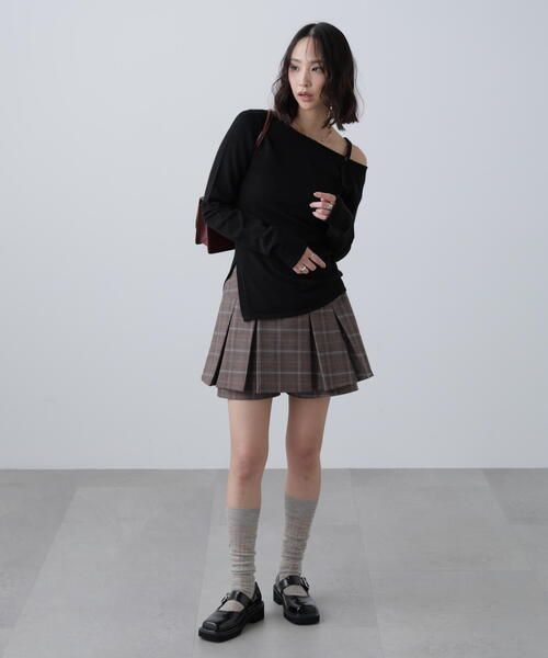 FREE'S MART(フリーズマート)の「◆ワンショルダーストラップニット(ニット/セーター・レディース・グレー/ブラック/ホワイト/ピンク・FREE)」の12枚目の写真