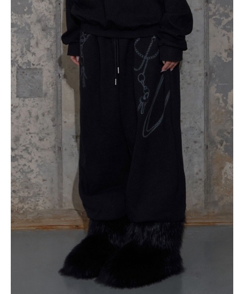 FANCY CLUB（ファンシークラブ）の「【FANCY CLUB】KEYCHAIN EYELET SWEATPANTS / 【ファンシークラブ】キーチェーンアイレットスウェットパンツ（スウェットパンツ・レディース・杢グレー/ブラック・ONE SIZE）」の6枚目の写真