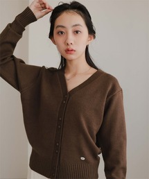 くるみボタンVネックニットカーディガン