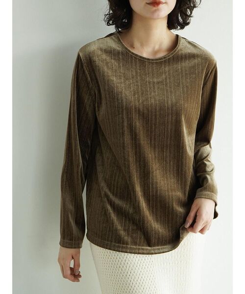 FIKA.(フィーカ)の「Lame velour back cut top(Tシャツ/カットソー・レディース・チャコール/ベージュ/モカ・MEDIUM)」の9枚目の写真