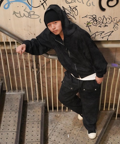 GUIDER（ガイダー）の「【GUIDER】［セットアップ対応］ボンディング ZIP フーディー / Bondi ZIP Hoodie（パーカー・メンズ・ベージュ/ブラック・L/XL/M）」の5枚目の写真