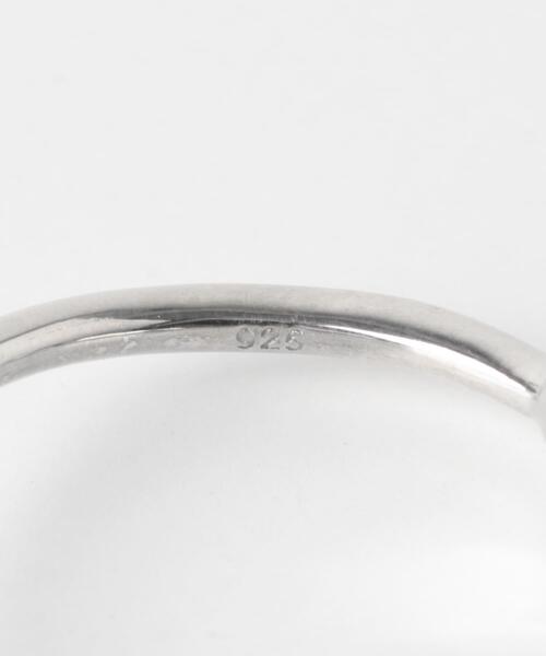 SMELLY（スメリー）の「SMELLY so’　plump curved line ring（リング・レディース・シルバー・11）」の6枚目の写真