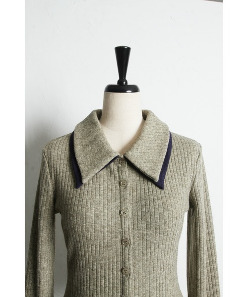 ARVELLIA(アルベリア)の「DOUBLE COLLAR RIB KNIT(Tシャツ/カットソー・レディース・カーキ/ダークグレー・M)」の18枚目の写真