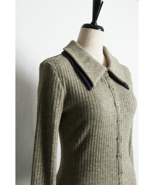 ARVELLIA(アルベリア)の「DOUBLE COLLAR RIB KNIT(Tシャツ/カットソー・レディース・カーキ/ダークグレー・M)」の20枚目の写真
