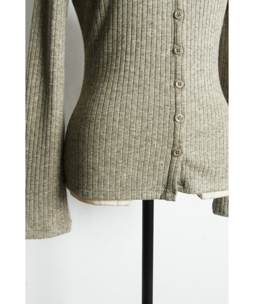 ARVELLIA(アルベリア)の「DOUBLE COLLAR RIB KNIT(Tシャツ/カットソー・レディース・カーキ/ダークグレー・M)」の21枚目の写真
