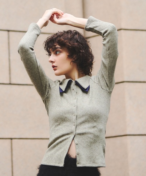 ARVELLIA(アルベリア)の「DOUBLE COLLAR RIB KNIT(Tシャツ/カットソー・レディース・カーキ/ダークグレー・M)」の3枚目の写真