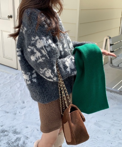 Vipoa(ヴィポア)の「Fair Isle flower knit cardigan(カーディガン/ボレロ・レディース・グリーン系その他/グレー・FREE)」の9枚目の写真