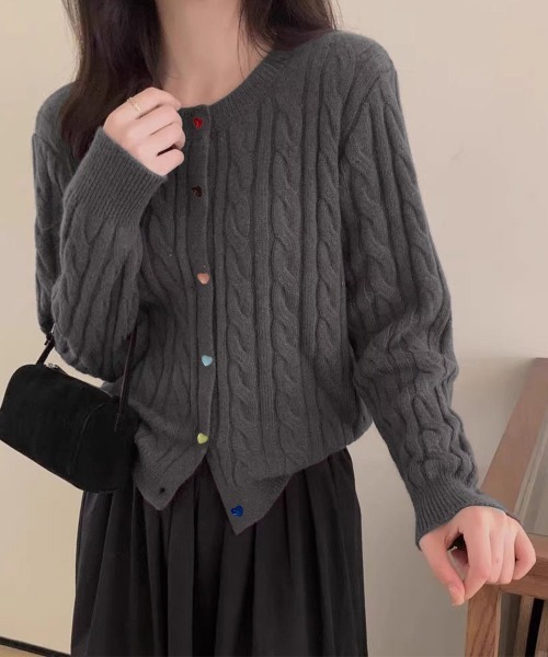 Miniministore(ミニミニストア)の「ケーブルニットカーディガン 前開きニット(ニット/セーター・レディース・ダークグレー/ベージュ/ラベンダー/ピンク/ワインレッド/ブラック・FREE)」の3枚目の写真
