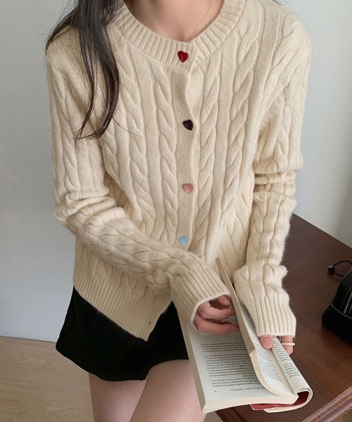Miniministore(ミニミニストア)の「ケーブルニットカーディガン 前開きニット(ニット/セーター・レディース・ダークグレー/ベージュ/ラベンダー/ピンク/ワインレッド/ブラック・FREE)」の10枚目の写真