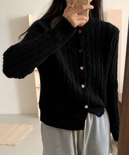 Miniministore(ミニミニストア)の「ケーブルニットカーディガン 前開きニット(ニット/セーター・レディース・ダークグレー/ベージュ/ラベンダー/ピンク/ワインレッド/ブラック・FREE)」の14枚目の写真