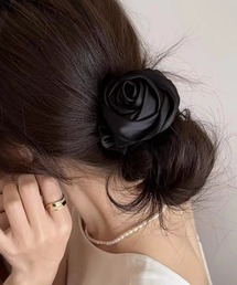 Fun & Daily（ファンアンドデイリー）の「F&D : ポイントローズシュシュ（シュシュ）」