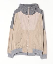 DSQUARED2（ディースクエアード）の「Nylon Hooded Bomber/0252（ナイロンジャケット）」