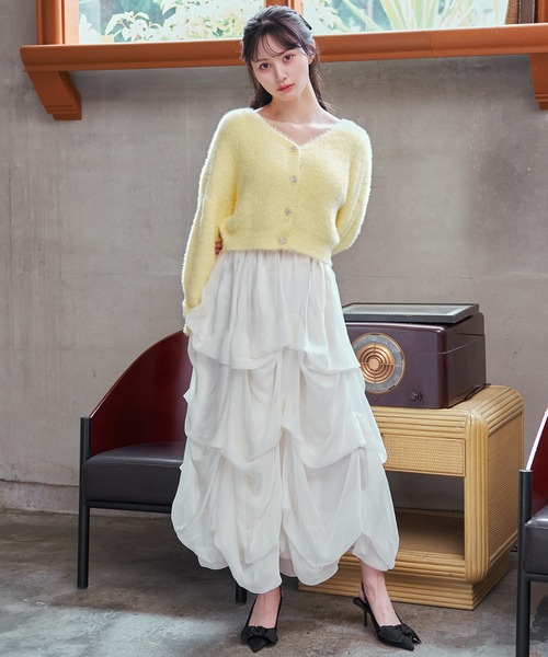 REDYAZEL（レディアゼル）の「タックバルーンボリュームシフォンロングスカート（スカート・レディース・ブラック/オフホワイト/グレー・FREE）」の4枚目の写真