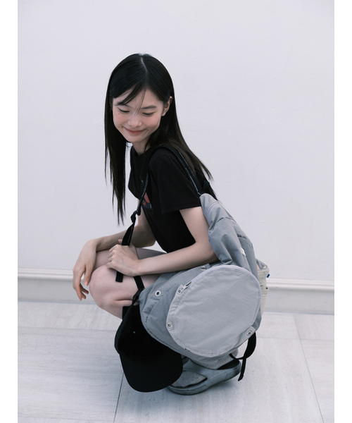 MUWM(ムウム)の「ネストナイロンアイレットバックパック Nest Backpack (Gray)(バックパック/リュック・レディース・その他・FREE)」の4枚目の写真