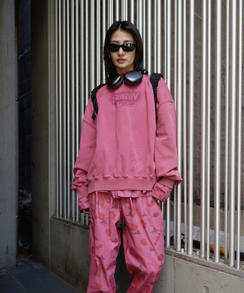 SUNDAY FRUIT MARKET(サンデーフルーツマーケット)の「CHERRY WASHED CREW PINK(スウェット・メンズ・その他・MEDIUM/LARGE)」の6枚目の写真