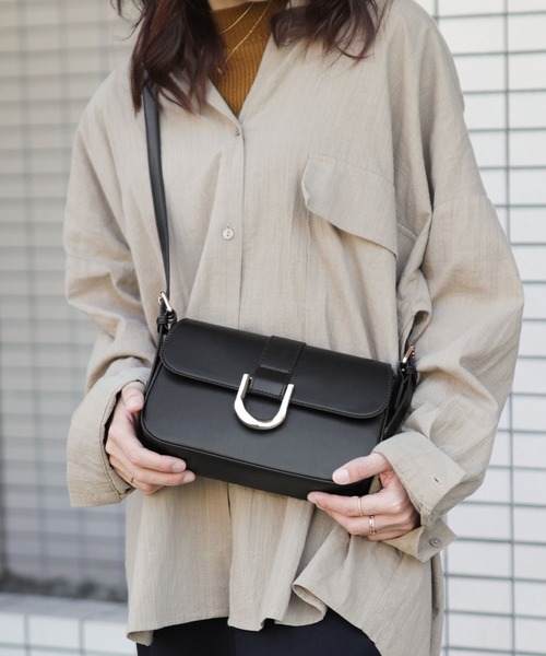 florist（フローリスト）の「【新色】2way/3way ホースシューエナメル/シュリンクレザーハンドバッグ/ショルダーバッグ（ハンドバッグ・レディース・ピンク系1/ブラック系1/グレー系1/ブラック系2/ブラウン系1/ホワイト系1/ダークブラウン系1/レッド系2・FREE）」の14枚目の写真