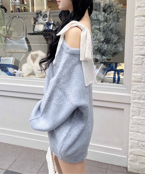 INGNI（イング）の「肩リボンワンショルシャギーチュニックニット（チュニック・レディース・アイボリー系3/チャコールグレー×ブラック/ワイン系4/ブルー系2・M）」の21枚目の写真