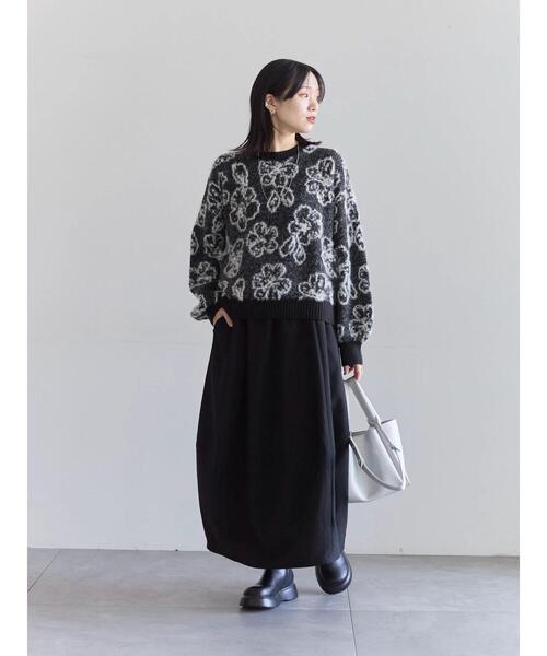 Samansa Mos2 blue（サマンサモスモスブルー）の「花柄シャギーニットプルオーバー（ニット/セーター・レディース・ブラック/オフホワイト/グレー・F）」の14枚目の写真