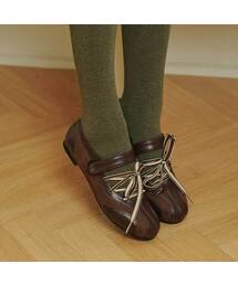 FORRR（フォルンルン）の「Lace Strap Maryjane - 4Color（スニーカー）」