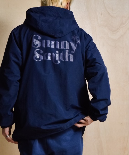 Sunny Smith(サニースミス)の「【Sunny Smith】【ポケッタブル】 コットンライクナイロン ヤシの木ロゴ刺繍 アノラックパーカ(その他アウター・メンズ・ネイビー/ブラック・MEDIUM/LARGE)」の10枚目の写真