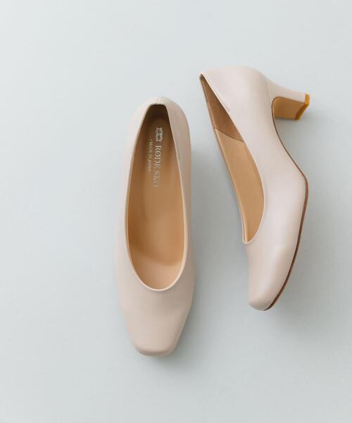 RODE SKO(ロデスコ)の「『MADE IN JAPAN』シンプルヒールパンプス(パンプス・レディース・ライトベージュ/ブラック・36/37/38)」の1枚目の写真