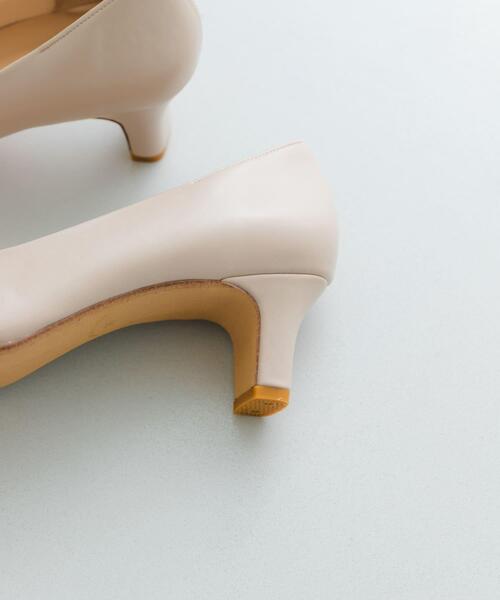 RODE SKO(ロデスコ)の「『MADE IN JAPAN』シンプルヒールパンプス(パンプス・レディース・ライトベージュ/ブラック・36/37/38)」の6枚目の写真