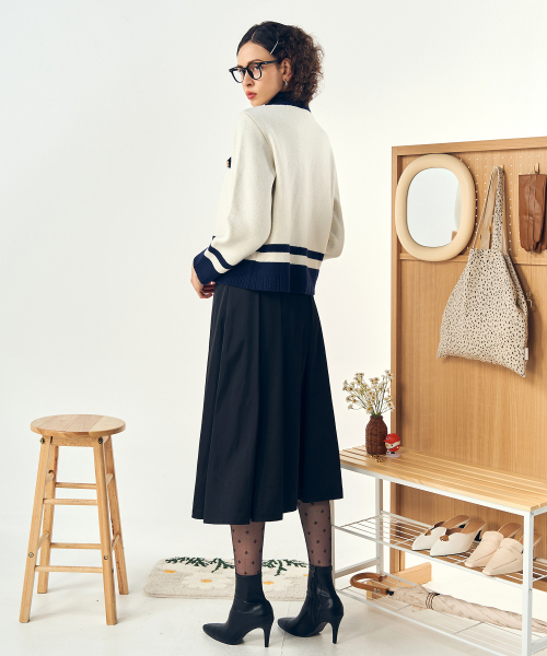 DE PERI MERA(ペリー メラ)の「シャティン Aラインベルトセットスカート (ブラック)(スカート・レディース・その他・SMALL/MEDIUM)」の5枚目の写真