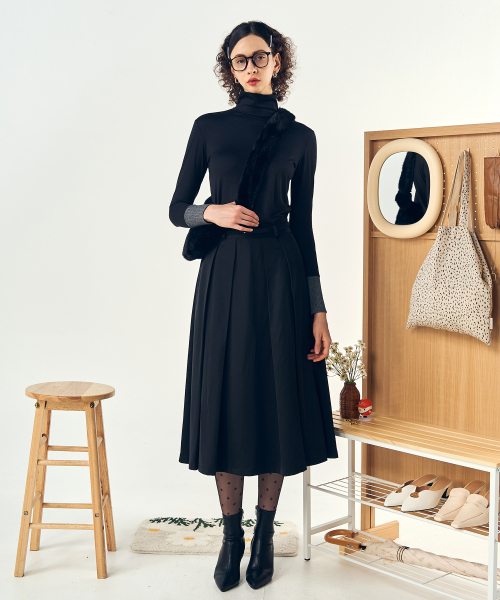 DE PERI MERA(ペリー メラ)の「シャティン Aラインベルトセットスカート (ブラック)(スカート・レディース・その他・SMALL/MEDIUM)」の8枚目の写真