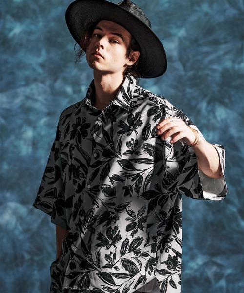 Jih Nunc（ジーヌンク）の「mhs2494-ワントーンフラワープリントシャツ(JIH-R1164)（シャツ/ブラウス・メンズ・ホワイト/カーキ/グレー・L/M/S）」の2枚目の写真