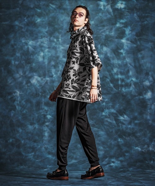 Jih Nunc（ジーヌンク）の「mhs2494-ワントーンフラワープリントシャツ(JIH-R1164)（シャツ/ブラウス・メンズ・ホワイト/カーキ/グレー・L/M/S）」の20枚目の写真