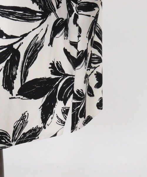 Jih Nunc（ジーヌンク）の「mhs2494-ワントーンフラワープリントシャツ(JIH-R1164)（シャツ/ブラウス・メンズ・ホワイト/カーキ/グレー・L/M/S）」の7枚目の写真