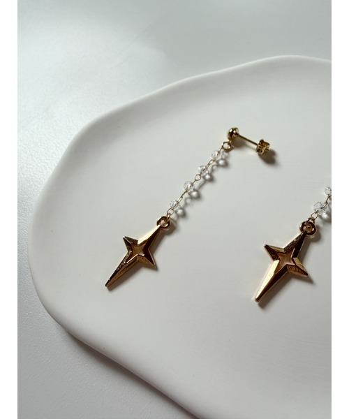 tone（トーン）の「【TOMEI LAB】キラキラ チャーム ピアス(MA)（ピアス（両耳用）・レディース・ゴールド・FREE）」の2枚目の写真
