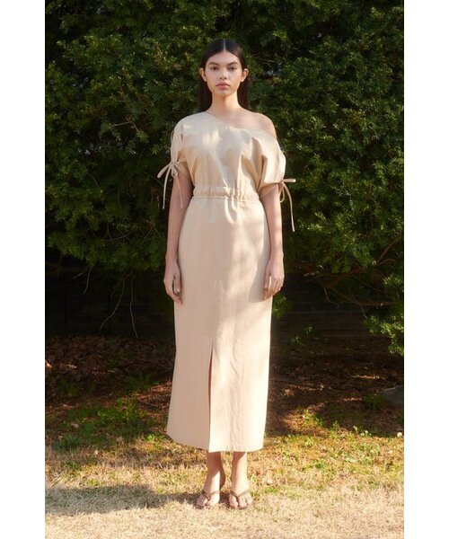 TULIP LONG DRESS (BEIGE)