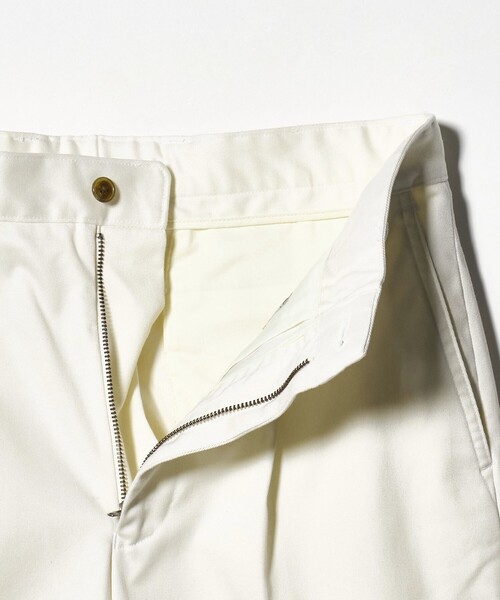 green label relaxing（グリーンレーベルリラクシング）の「コットン ポリウレタン 1アウトプリーツ チノパンツ スラックス（スラックス・メンズ・オフホワイト/ベージュ・L/M/XL/S）」の19枚目の写真