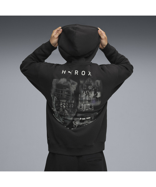 PUMA（プーマ）の「PUMA プーマ メンズ トレーニング PUMA x HYROX ヘビーウェイト フーディ 裏起（パーカー・メンズ・ブラック・X-LARGE/XX-LARGE/SMALL/LARGE/MEDIUM）」の2枚目の写真