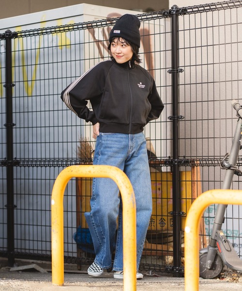 CONVERSE(コンバース)の「【CONVERSE/コンバース】【最旬トラックジャケット】ラインスリーブジャケット トリコット素材 スポーツMIX(ジャージ・レディース・ブラック/アイボリー/ブルー/グレー・LARGE/MEDIUM)」の5枚目の写真